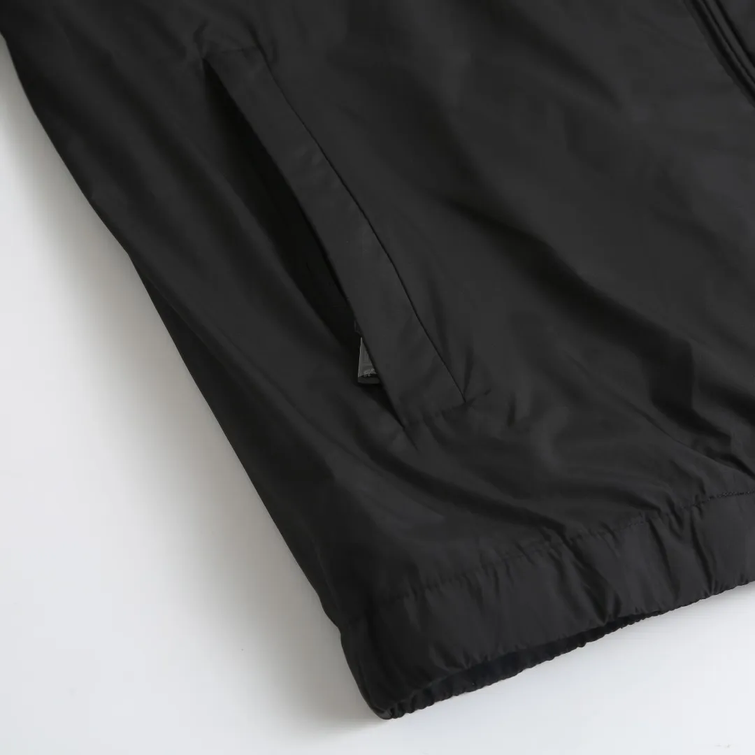 Moc ： ， ， ， ， 。 ， 、 Wear-Resistant ， ； ， Rebound ， 。 ， ， ， Breathable ， 。 ： Gray ， ， 。 Breathable ， ， 。 ， ， ， ， 。 ： ， ， ， 。 ， 。 ， 。 ， ， ， ， 。 ， ， ， ， ， ， 。 ： Size:1 2 3 4 ：D 451